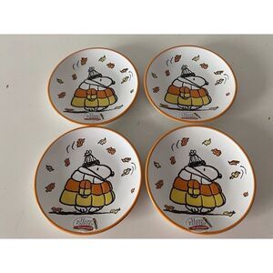 Set Of‎ 4 Peanuts Snoopy Candy Corn Puffer Jacket Halloween 6" Appetizer Plates